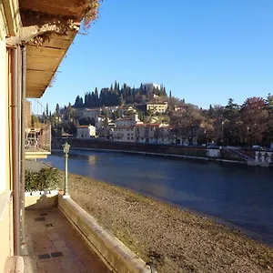 Bed and breakfast Sottoriva36, Verona