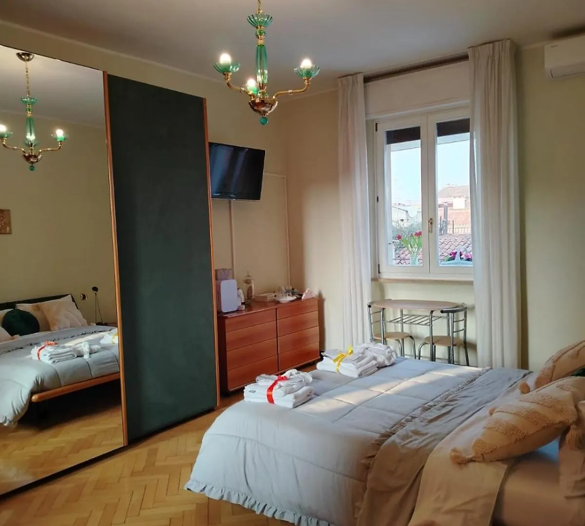 Bed & Breakfast B&B Califano- 2 Leoni Verona